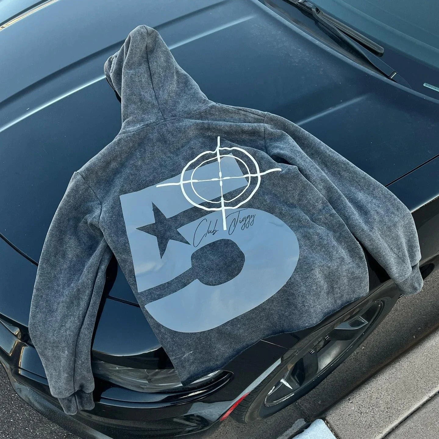 No Chill Co. Target Graphic Y2K Hoodie — Street Style Oversized Pullover