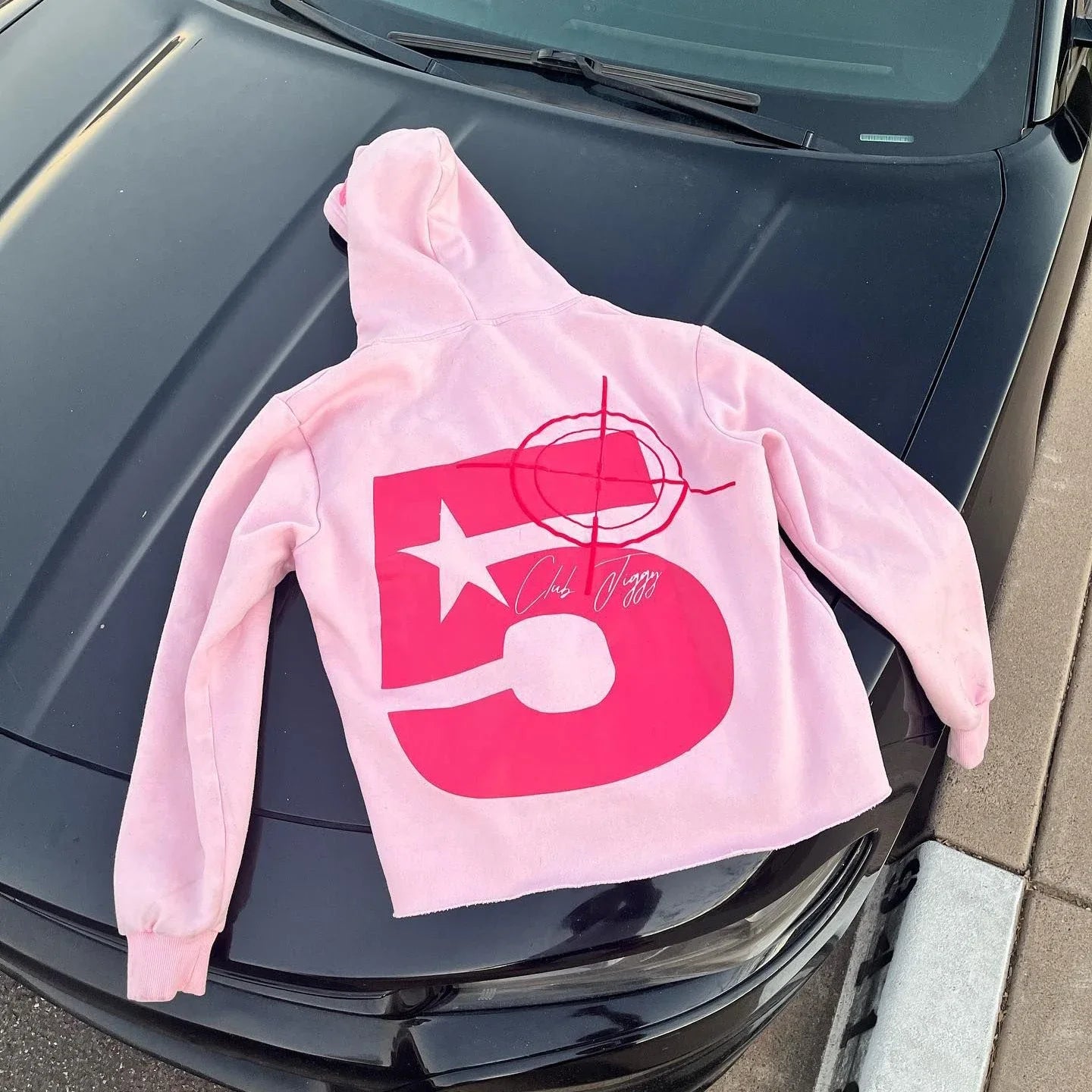 No Chill Co. Target Graphic Y2K Hoodie — Street Style Oversized Pullover