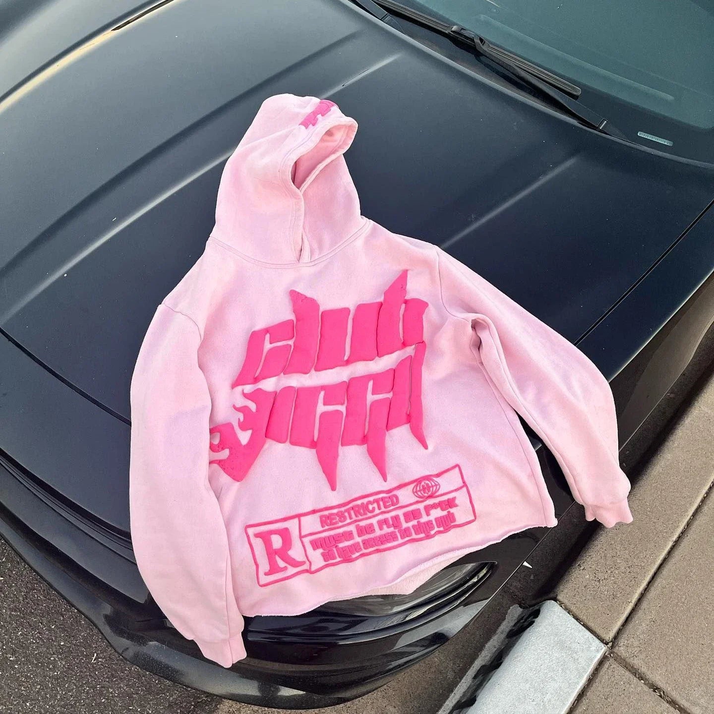 No Chill Co. Target Graphic Y2K Hoodie — Street Style Oversized Pullover