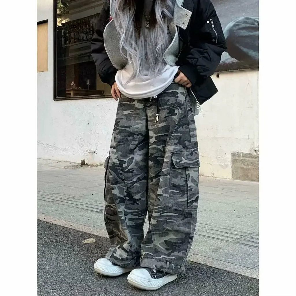 No Chill Co. Retro Camo Wide-Leg Cargo Pants — Multi-Pocket Streetwear Utility Fit